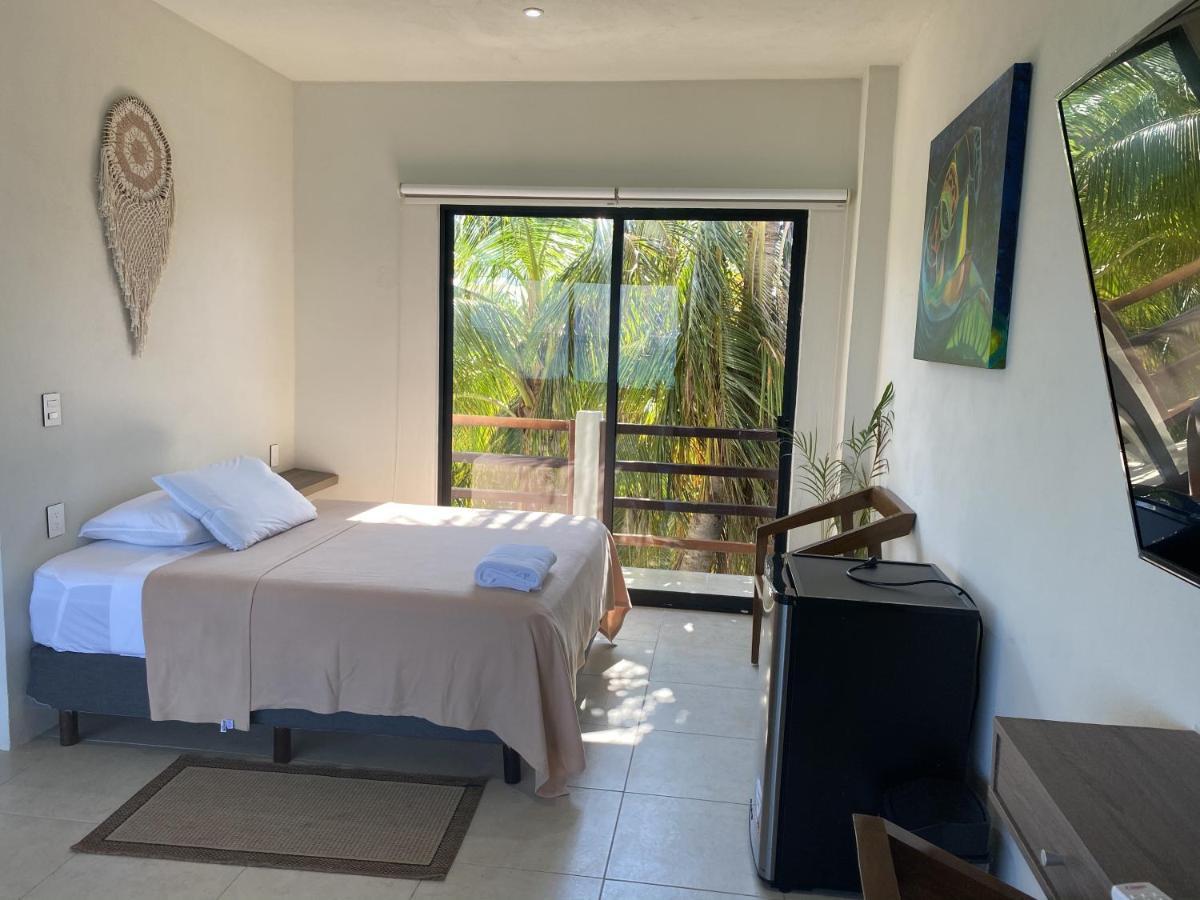 Cuxos Hotel Beachfront Isla Mujeres Eksteriør billede