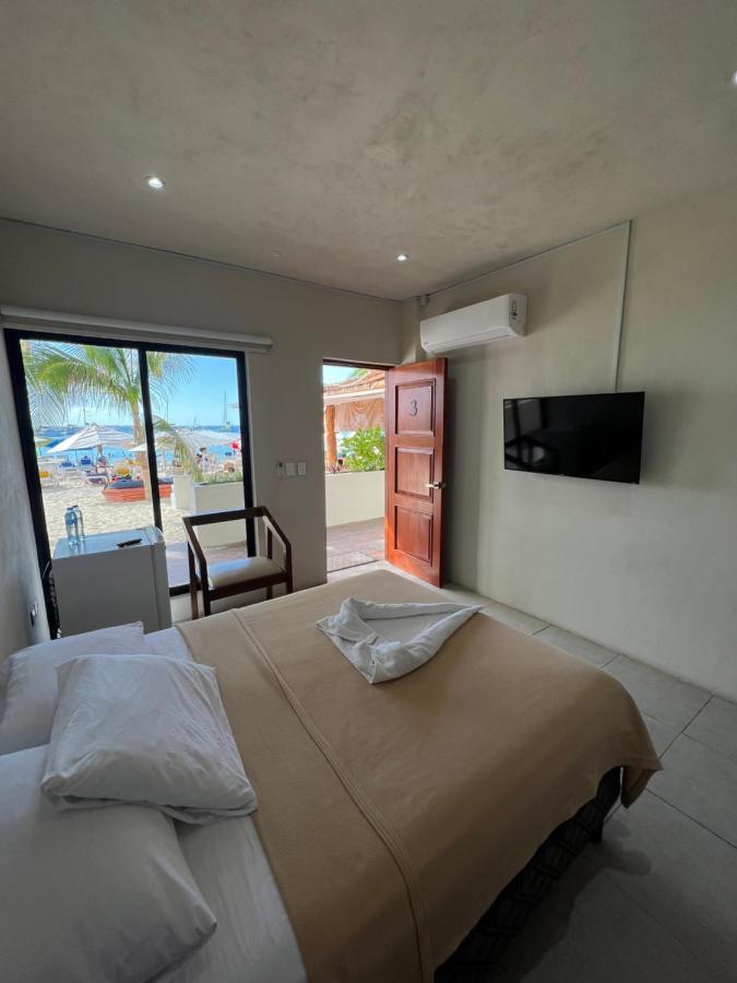 Cuxos Hotel Beachfront Isla Mujeres Eksteriør billede